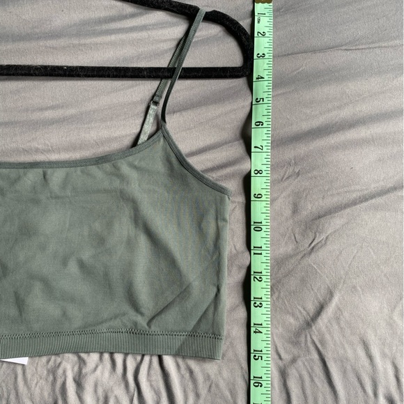 NWT Dynamite Green Seamless Bralette Top. Extra Small, Medium and Large - Picture 13 of 13